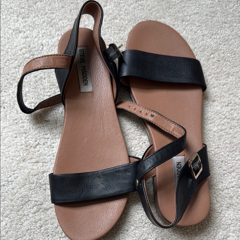 Steve Madden Black Minimalist Sandals size 7